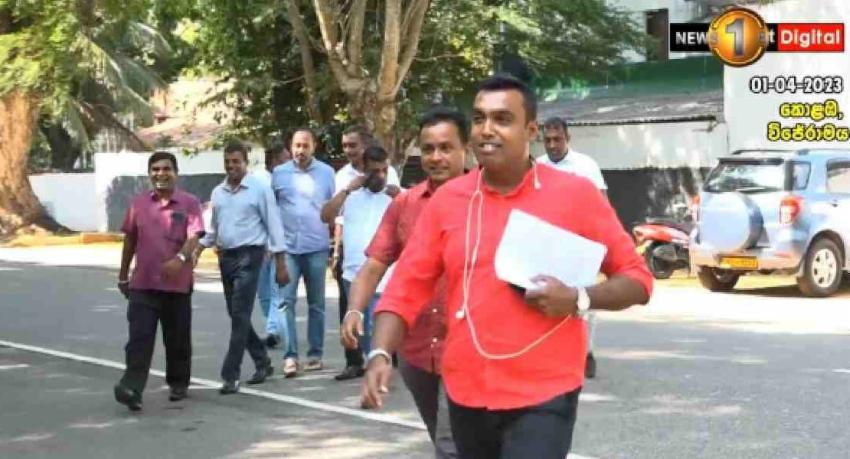 ඛනිජ තෙල් වෘත්තීය සමිති මහින්ද හමුවට..